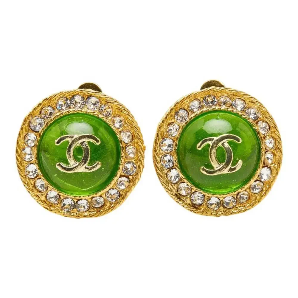 Chanel Cc Logo Round Clip-On Earrings #256870C67B